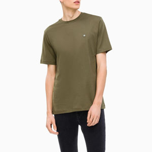 Calvin Klein pánské khaki tričko Badge - XXL (371)